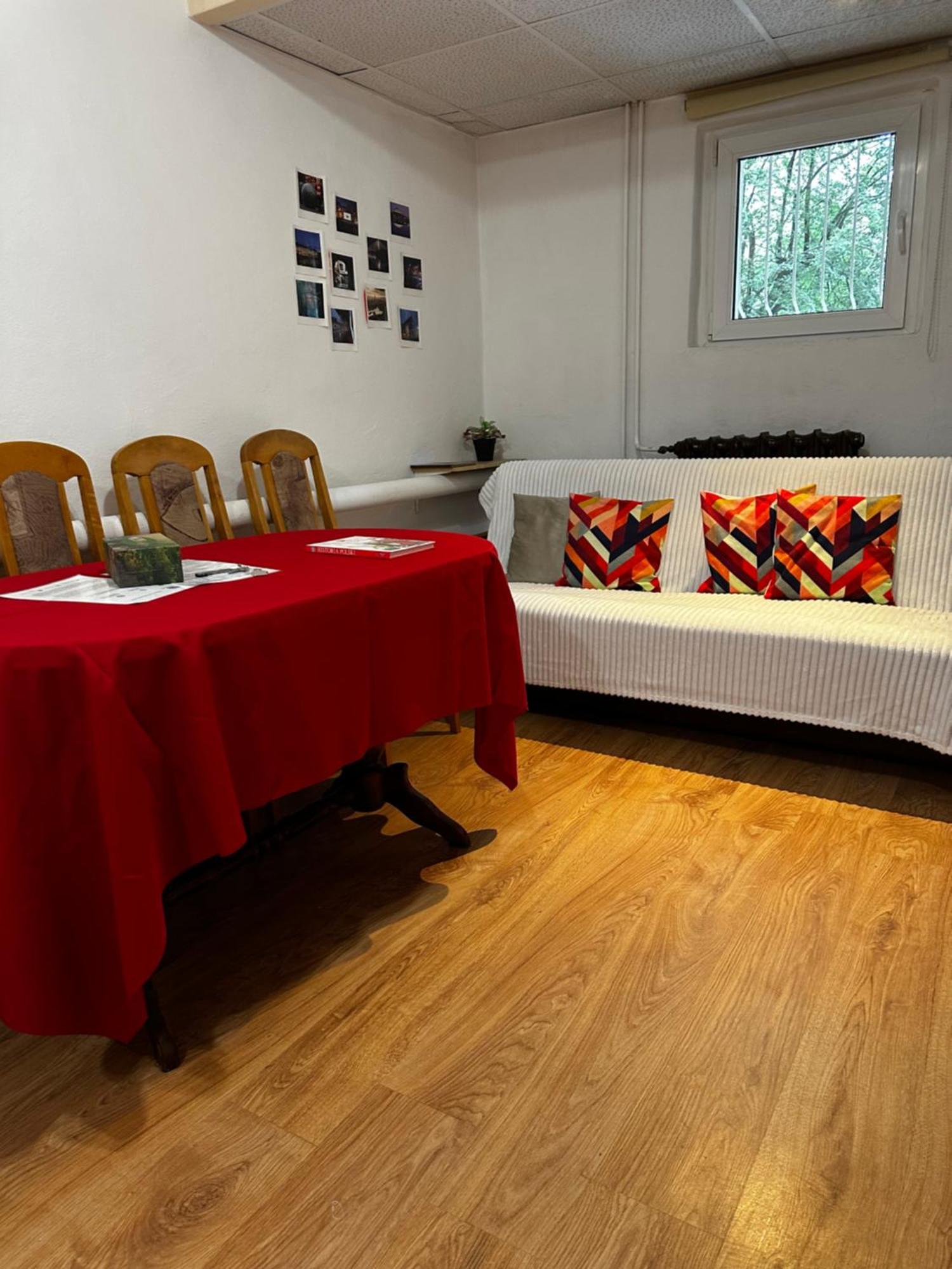 Travel House Wroclaw Otel Dış mekan fotoğraf